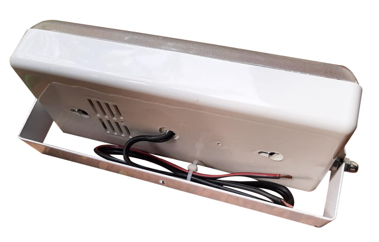 15W DC Light with Wall Clamp RT015 - Image 4